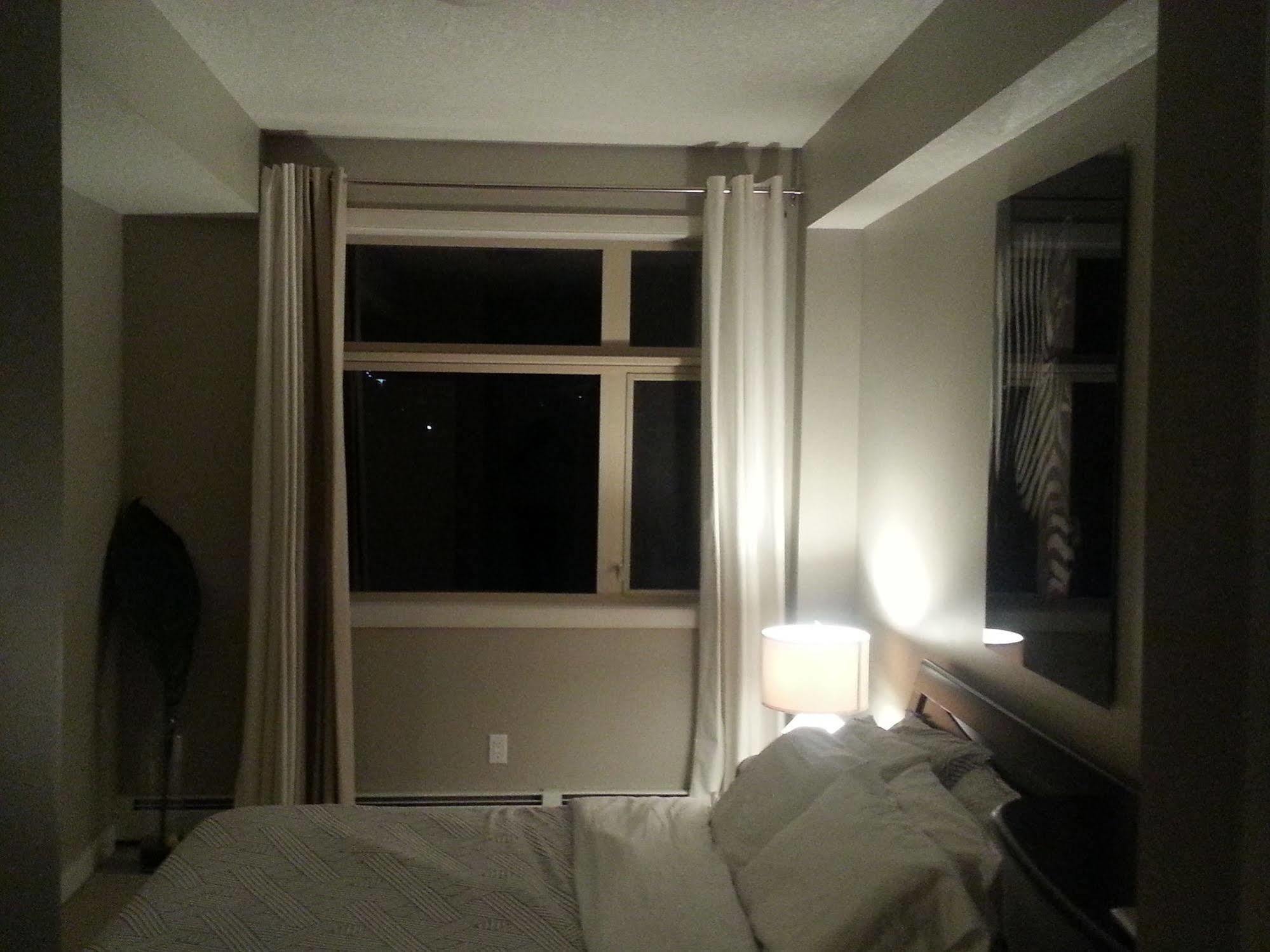 Pinnacle Inn & Suites Aspen YYC Esterno foto